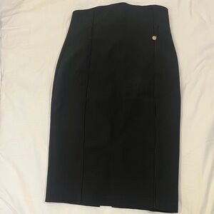 Chic Black Pencil Skirt